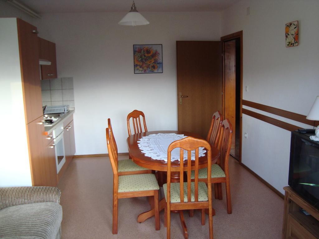 Apartment Prenocisca Jezero Gorenje Jezero